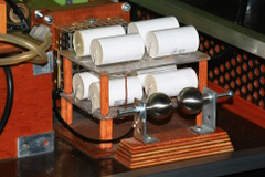 Primary capacitors